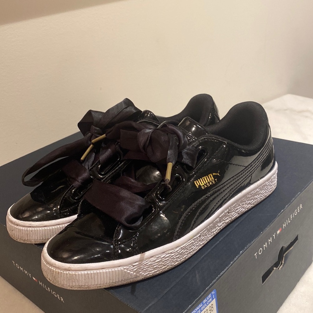 Puma bow sneakers